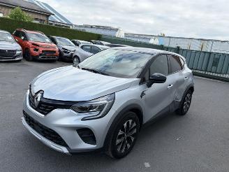 uszkodzony samochody osobowe Renault Captur GPL 2023/12