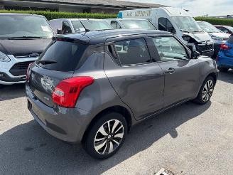 Vaurioauto  passenger cars Suzuki Swift  2020/7