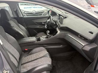 Peugeot 3008  picture 3