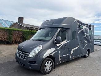 skadebil bedrijf Renault Master 5 seats 2014/12