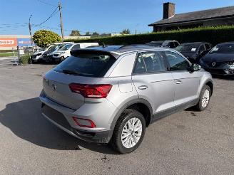 Volkswagen T-Roc  picture 2
