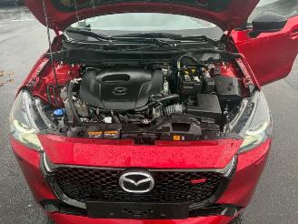 Mazda 2  picture 8