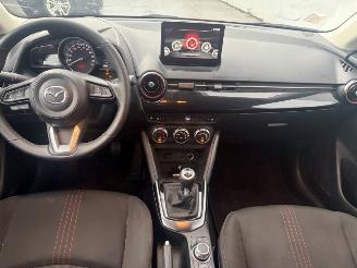 Mazda 2  picture 5