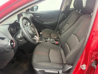 Mazda 2  picture 6