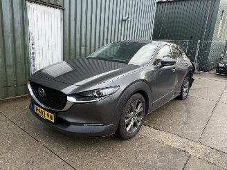 Vaurioauto  passenger cars Mazda CX-30 2.0 e-SkyActiv-X M Hybrid Luxury 2020/6