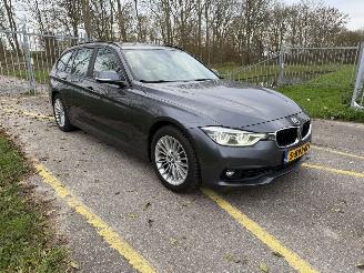 BMW 3-serie Touring 318i Executive picture 7