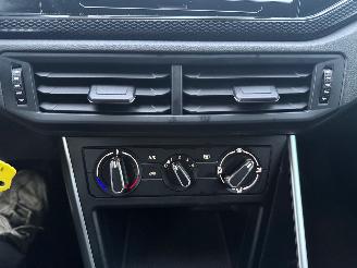 Volkswagen Polo 1.0 TSI Life picture 19