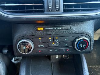 Ford Focus Clipper 1.0 Ecoboost Trend picture 14