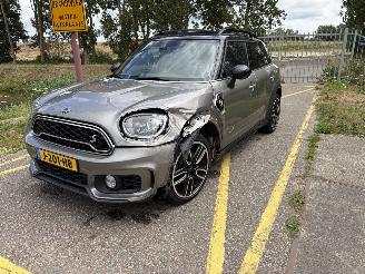Voiture accidenté Mini Countryman COOPER S ALL4 E JCW 2019/3