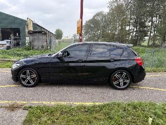 BMW 1-serie 120i High Executive M picture 2