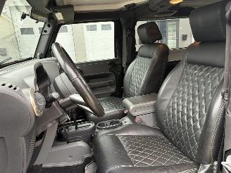 Jeep Wrangler 3.8 Sahara picture 14