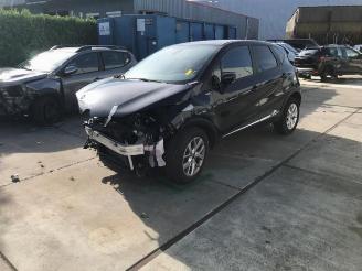 uszkodzony samochody osobowe Renault Captur Captur (2R), SUV, 2013 1.3 TCE 150 16V 2019/10