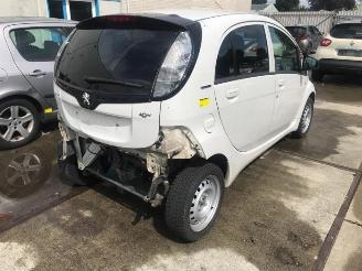 Peugeot iOn iOn, Hatchback 5-drs, 2010 iOn picture 4