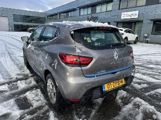 Renault Clio 1.5 dCi ECO Collection picture 11