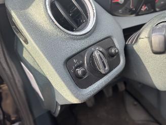 Ford Fiesta 1.25 Trend Airco gebruikerssporen! picture 23