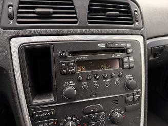 Volvo S-60 2.0T MOMENTUM AUTOMAAT! RIJDBAAR picture 18