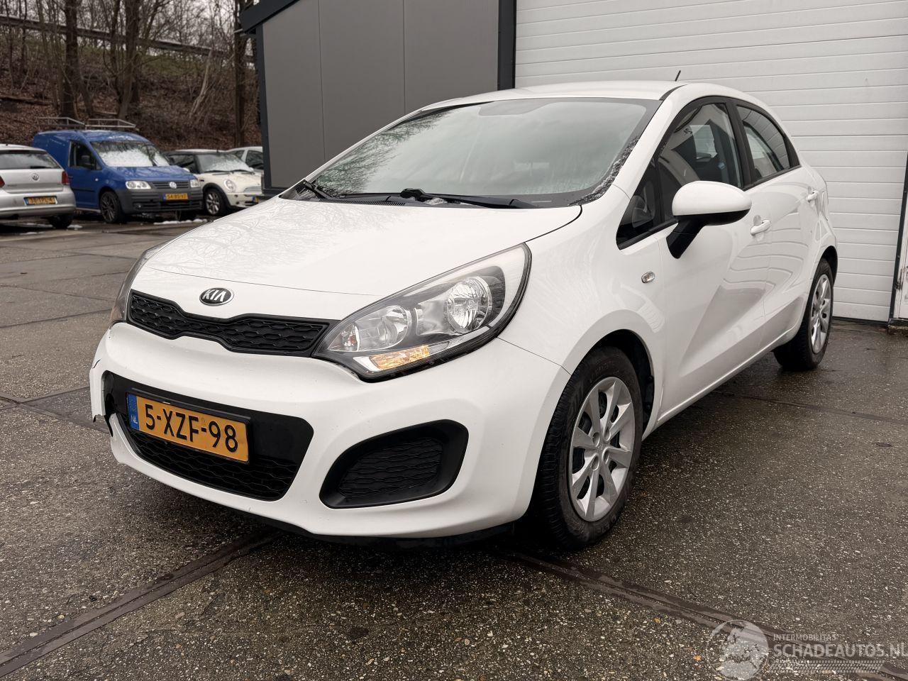 Kia Rio 1.2 CVVT Comfortline Airco NAP!