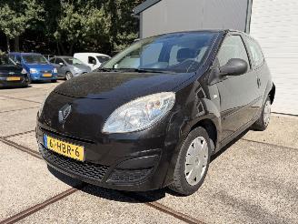 Renault Twingo 1.2 Airco ! Volledig rijdbaar! APK picture 2