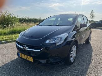 Damaged car Opel Corsa 1.4 Edition 2018/5