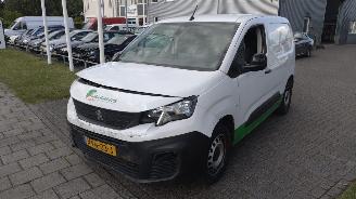 Peugeot Partner 1.5 blue hdi 130 Sophie millet please send whatsapp picture 3