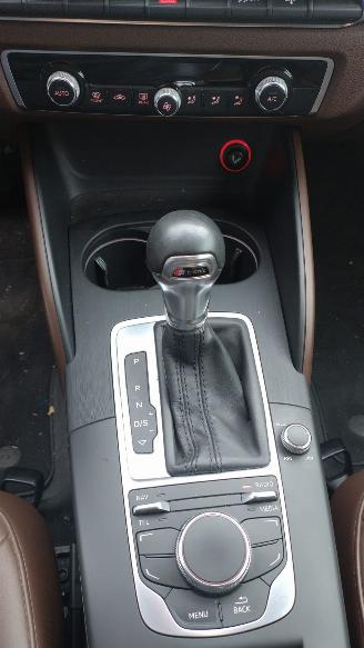 Audi A3 SPORTBACK  1.4 TFSI Ambi. PL+ s-LINE  LEDER picture 17