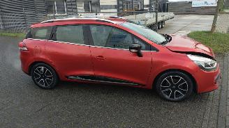 Renault Clio Estate 1.5 dCi Dynamique nette auto picture 8