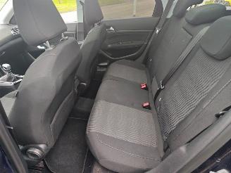 Peugeot 308 1.2 e-thp bleu lion ex. mooie auto lichte schade ijdbaar picture 16