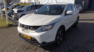 Nissan Qashqai 1.2 N-Connecta lichte schade  71000 km nap picture 5