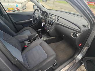 Mitsubishi Outlander 2.0 invite plus lichte rijdbare schade nette auto! picture 12