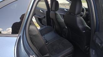 Ford Kuga 2.5 Phev ST Line 50.000 km Zeer luxe auto rijdbare schade!! picture 21