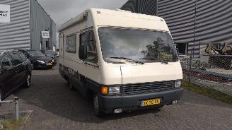 danneggiata camper Peugeot Boxer 280G92 2.5 turbo airco 95ps  Weinig schade APK tot 05-2027 rijd goed!! 1989/1