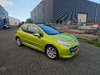 Peugeot 207 luxe auto met recente apk geen schade picture 2