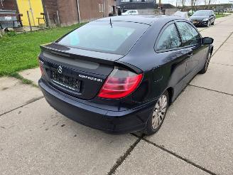 Mercedes C-klasse C Sportcoupé picture 4