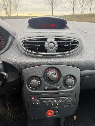 Renault Clio Koppeling stuk picture 10