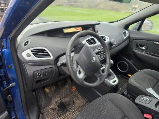 Renault Scenic  picture 7
