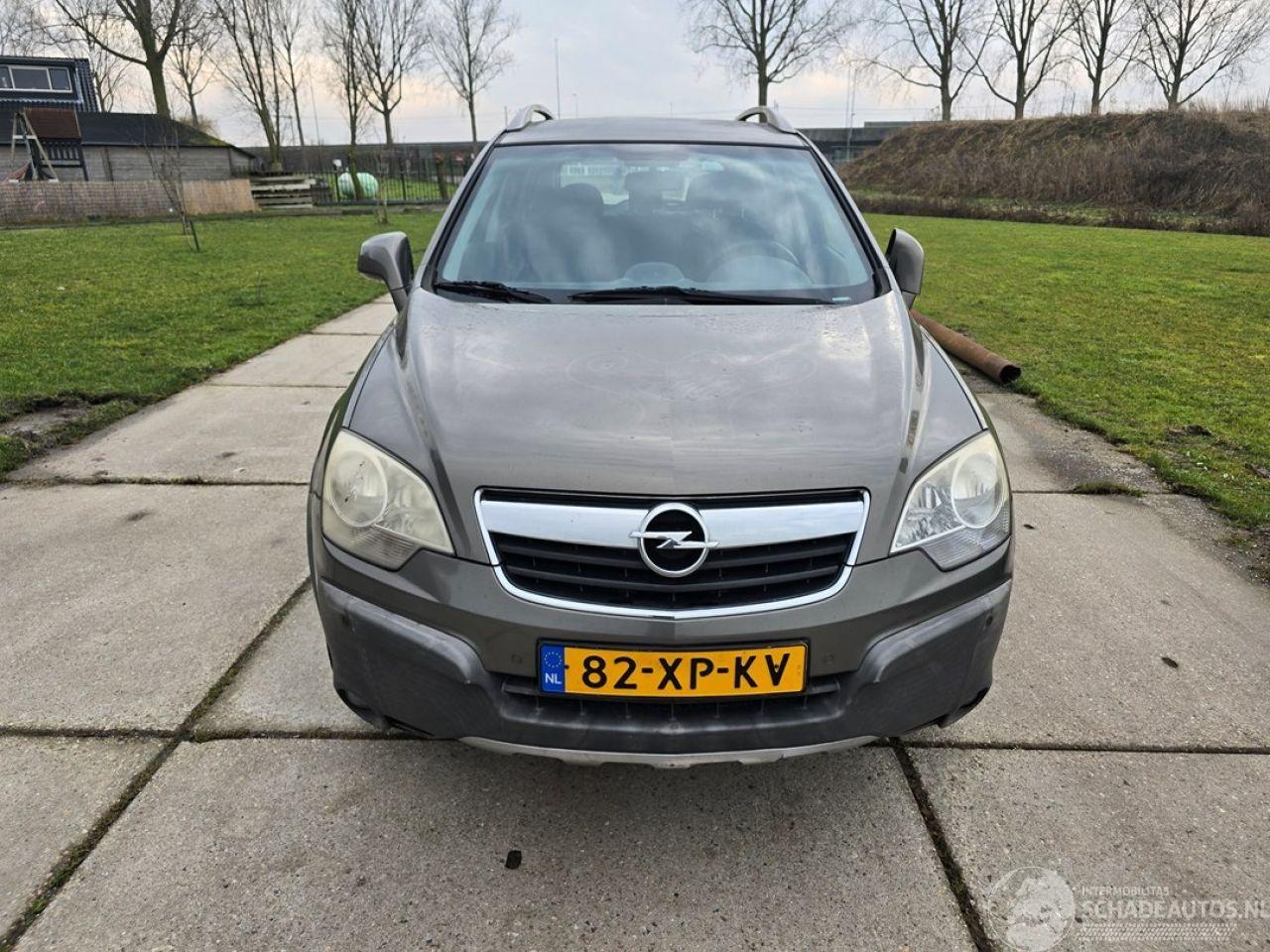 Opel Antara 