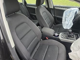 Audi A4 B8 Sedan picture 9