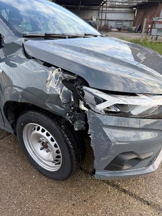 Dacia Sandero  picture 3