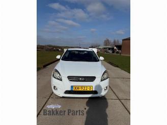 rozbiórka samochody osobowe Kia Pro cee d Pro cee'd (EDB3), Hatchback 3-drs, 2008 / 2012 1.6 CVVT 16V 2008/10