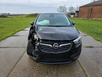 Vrakbiler auto Opel Crossland Crossland (X), SUV, 2017 1.2 Turbo 12V 2019/8