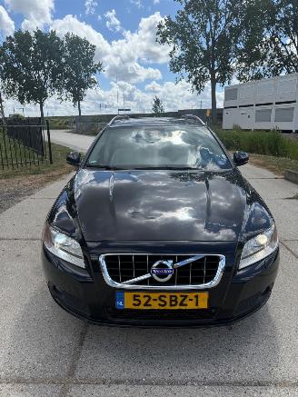 Unfallwagen Volvo V-70 1.6 T4 2011/1