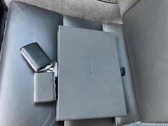 Volvo S-60 2.0 T4 R-Design 190 PK AUTOMAAT picture 14