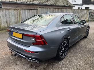 Volvo S-60 2.0 T4 R-Design 190 PK AUTOMAAT picture 4