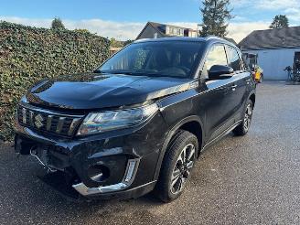 Vaurioauto  passenger cars Suzuki Vitara 1.4T HYBRIDE SPORT AUTOMAAT PANORAMA 2021/5