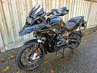 BMW R 1250 GS TRIPLE BLACK DYNAMIC PRO (2022) picture 12