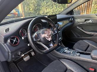 Mercedes AMG CLA  45 AMG  4-MATIC 381 PK AUTOMAAT PANORAMA picture 12