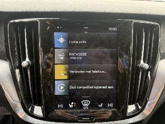 Volvo V-60 2.0 B4 Momentum Business AUTOMAAT MET ELEKTRICITEIT-MOTOR picture 20