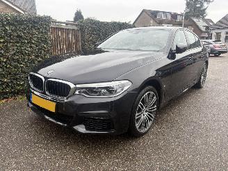 Coche accidentado BMW 5-serie 530e iPerformance High Executive Edition 260PK AUTOMAAT 2019/11