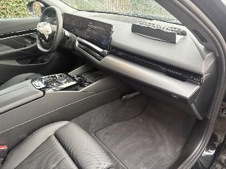 BMW 5-serie 520I EXE 205 PK  SEDAN picture 12
