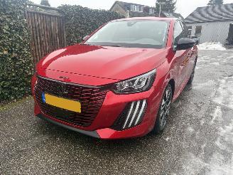 Vaurioauto  passenger cars Peugeot 208 1.2 SPORT100 S 2025 2025/5